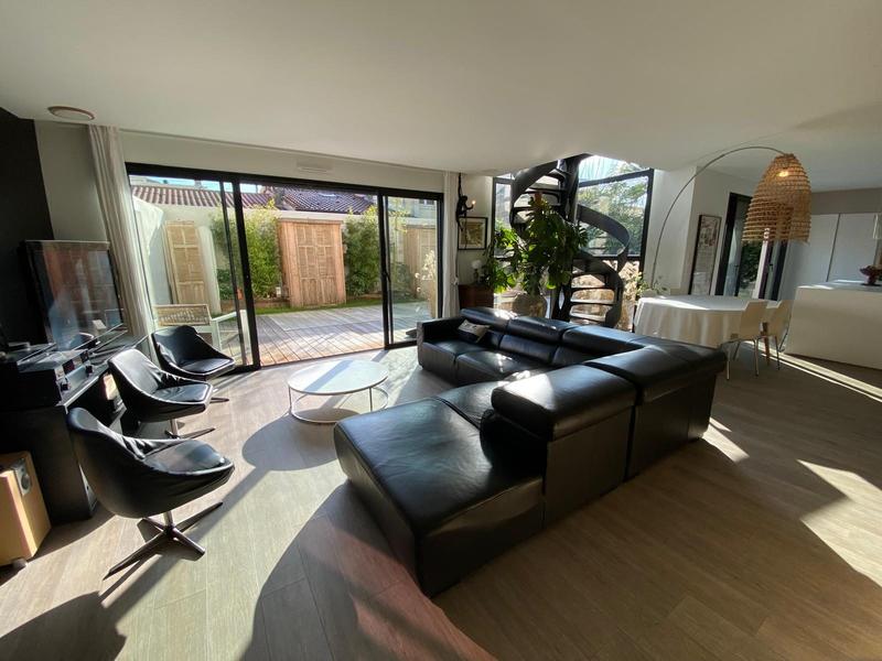 Maison contemporaine - 135 m² - 5 pièces