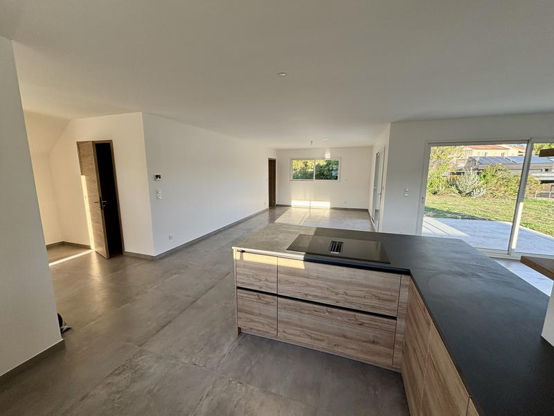 Villa - 150 m² - 5 pièces