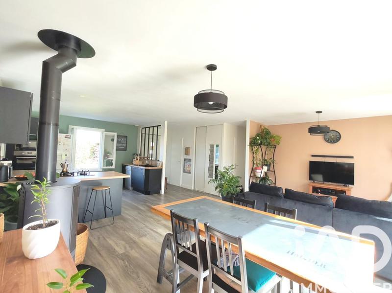 Maison - 91 m² - 5 pièces