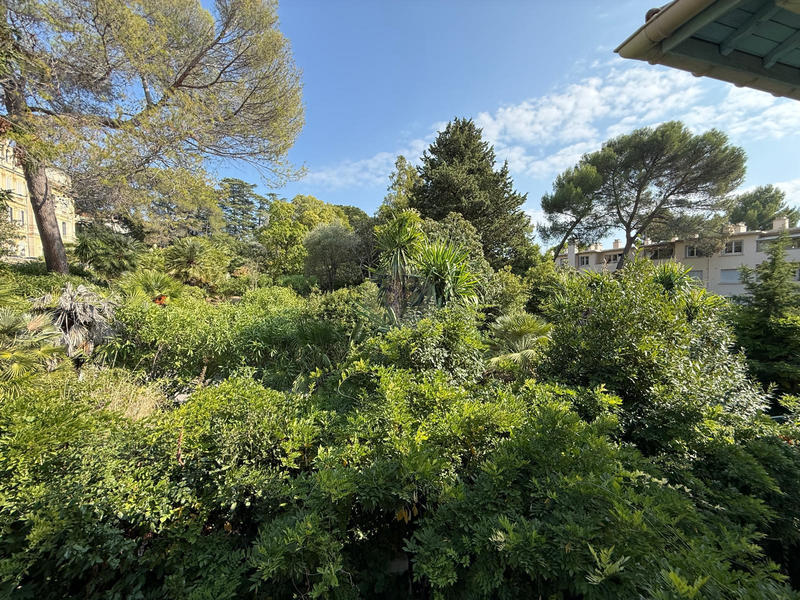 Immeuble - 740 m² - 40 pièces