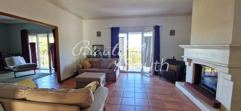 Villa - 210 m² - 6 pièces