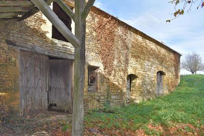 Grange - 125 m² - 6 pièces