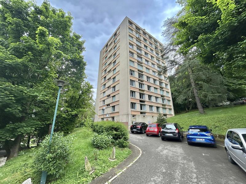 Appartement - 67 m² - 3 pièces