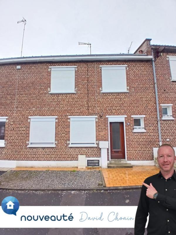 Maison - 83 m² - 5 pièces