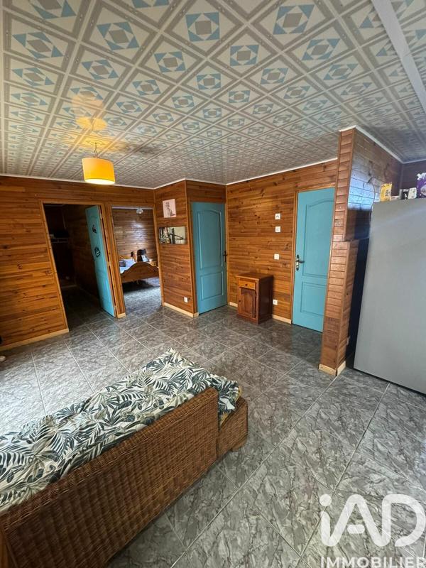 Maison - 251 m² - 7 pièces