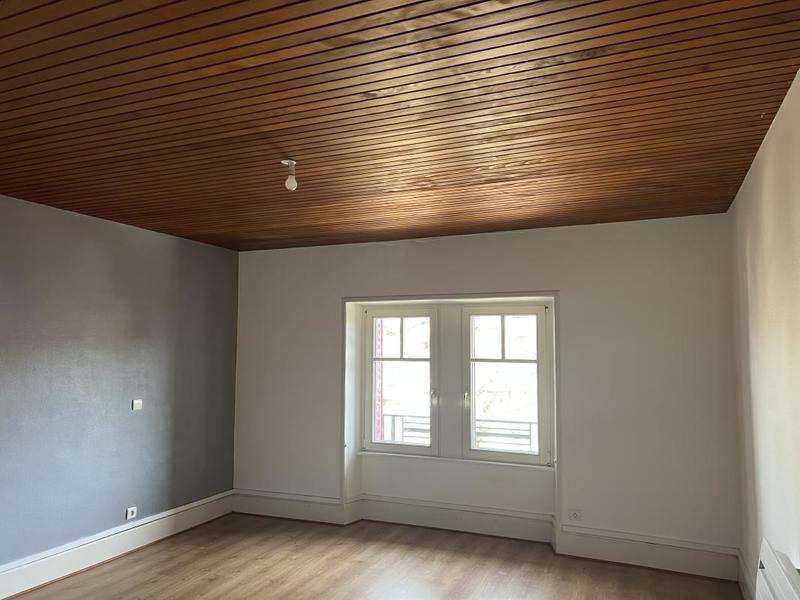 Appartement - 75 m² - 3 pièces