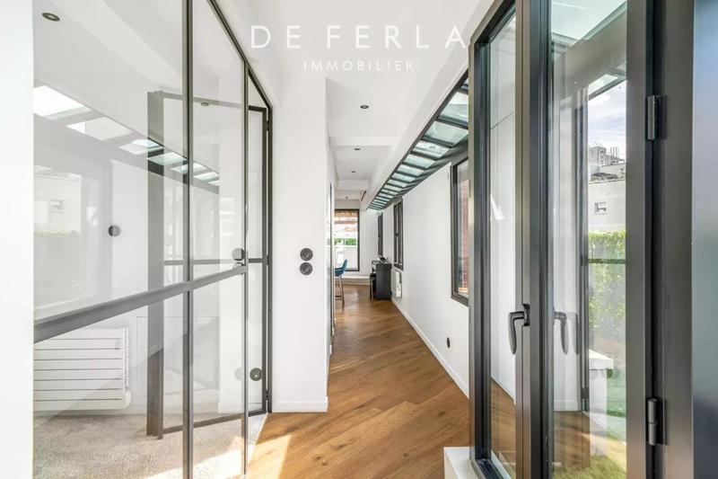 Penthouse - 87 m² - 4 pièces