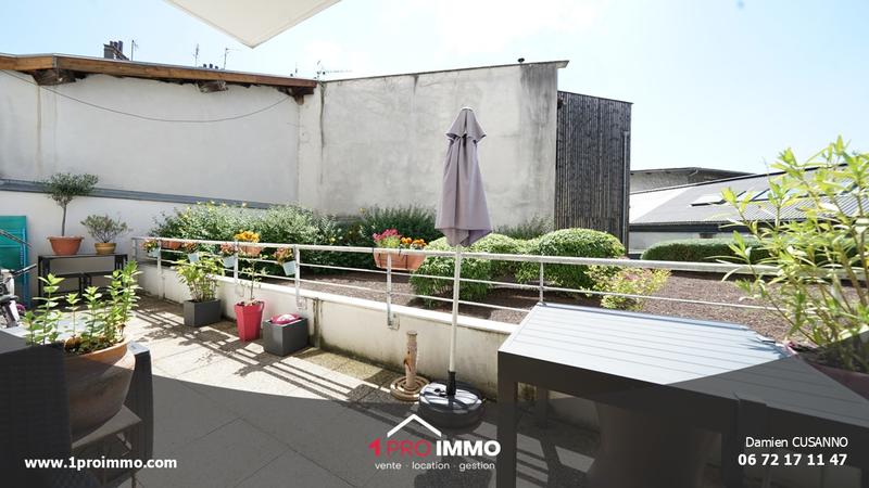 Appartement - 79 m² - 4 pièces