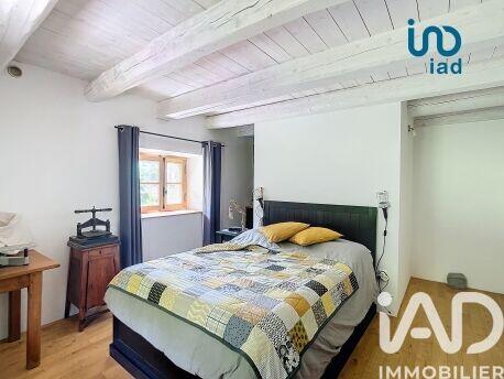 Maison de campagne - 487 m² - 4 pièces