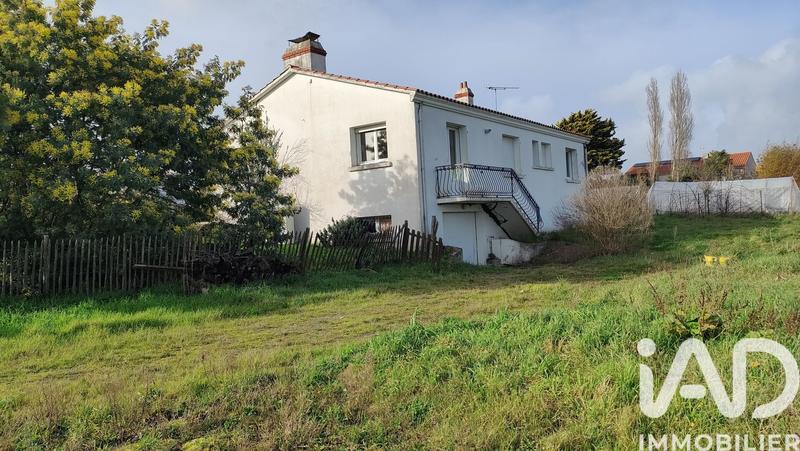 Maison - 80 m² - 5 pièces