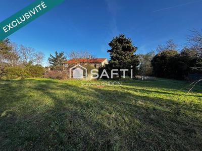 Maison - 97 m² - 6 pièces