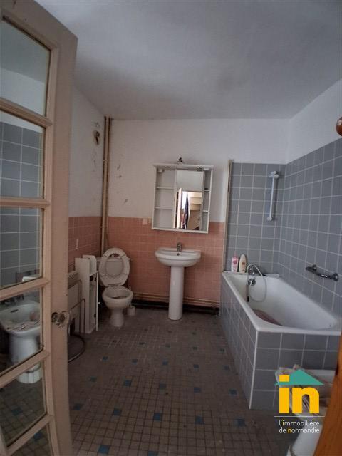 Maison de ville - 101 m² - 4 pièces