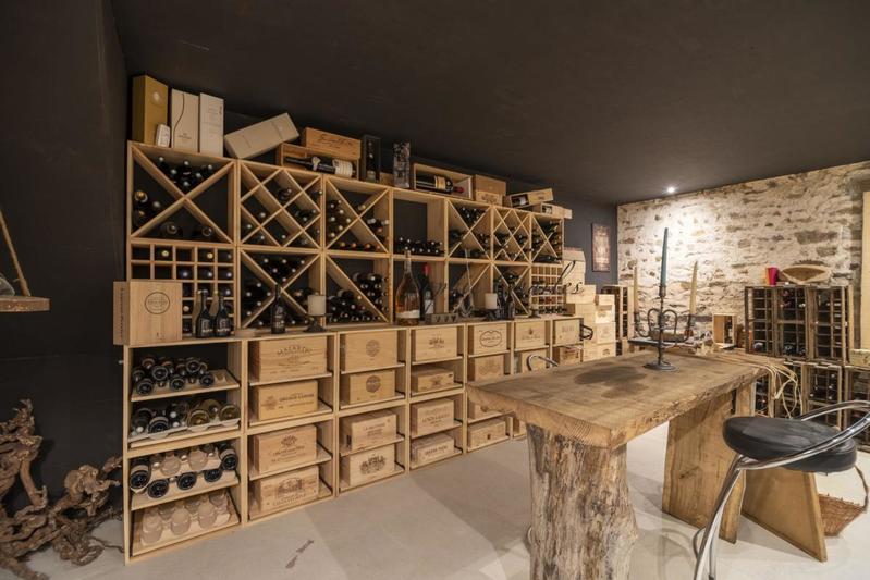 Maison en pierre - 285 m² - 5 pièces