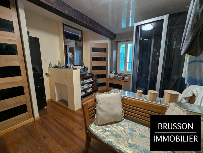 Maison ancienne - 181 m² - 6 pièces