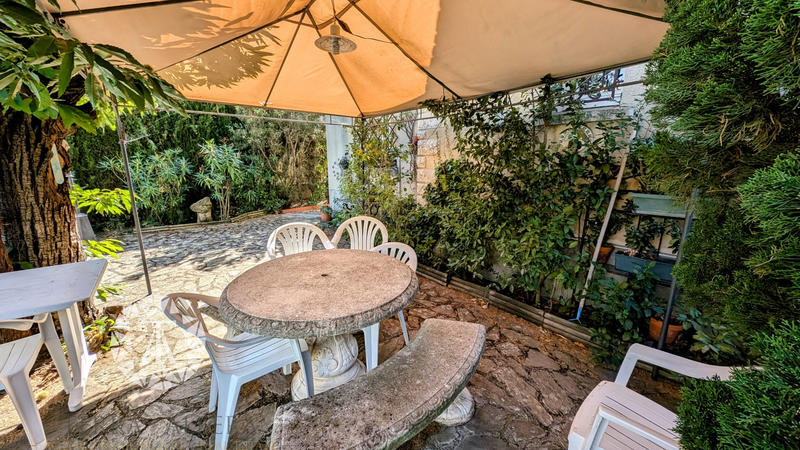 Viager - Maison - 205 m² - 7 pièces