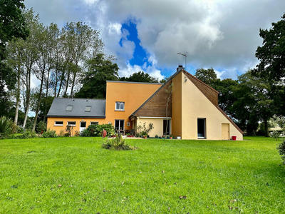 Maison contemporaine - 157 m² - 6 pièces