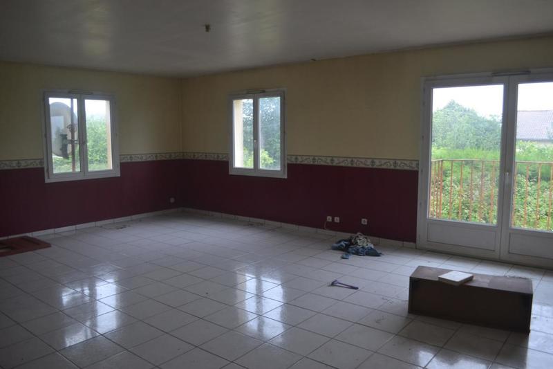 Maison - 250 m² - 10 pièces