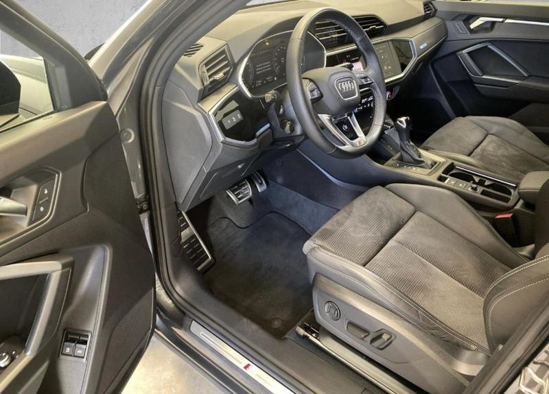 Audi Q3 Sportback 45 TFSIe 245 s-Line Hybride Rechargeable / Caméra de Recul Sieges et Coffre Elec Jantes 20"
