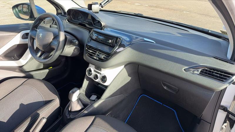 Peugeot 208 II 1.0 PureTech 68 Like