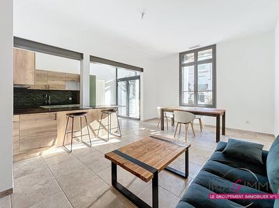 Appartement - 91 m² - 3 pièces