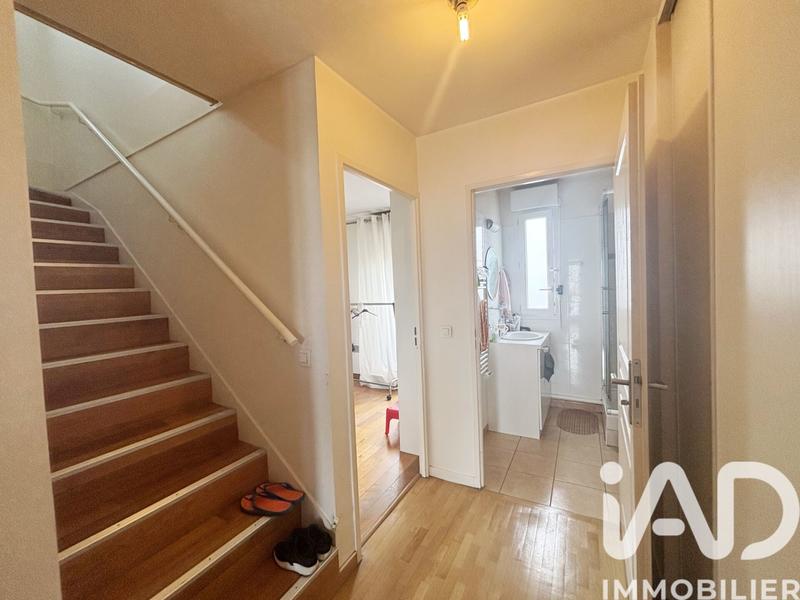 Appartement - 95 m² - 5 pièces