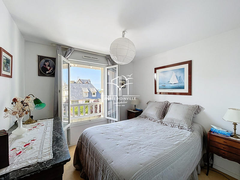 Appartement - 106 m² - 5 pièces