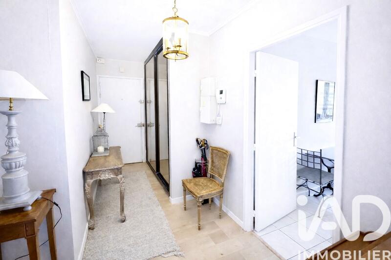 Appartement - 84 m² - 4 pièces