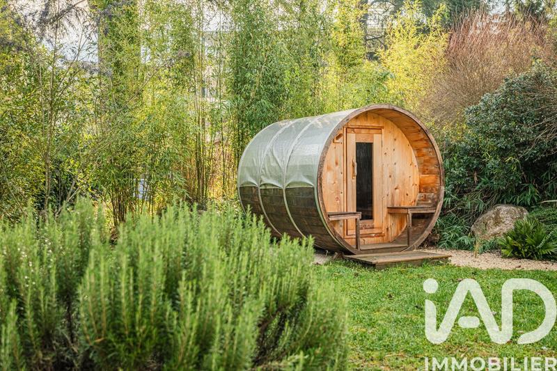 Maison - 99 m² - 4 pièces