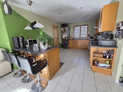 Pavillon - 140 m² - 8 pièces