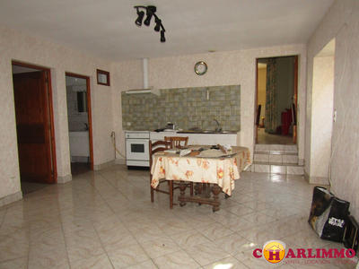 Maison traditionnelle - 166 m² - 5 pièces