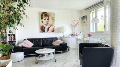 Appartement - 74 m² - 3 pièces