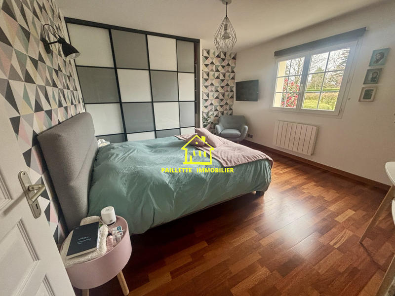 Maison contemporaine - 225 m² - 6 pièces