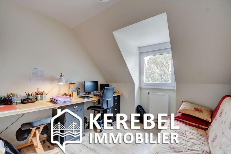 Maison traditionnelle - 125 m² - 6 pièces