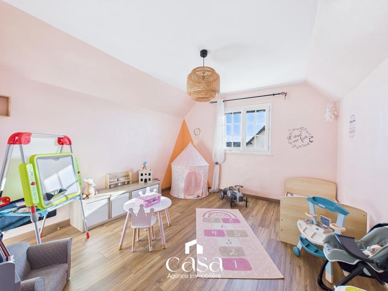 Maison - 140 m² - 7 pièces