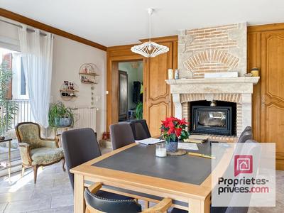 Maison - 156 m² - 10 pièces