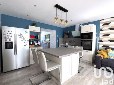 Maison - 143 m² - 7 pièces