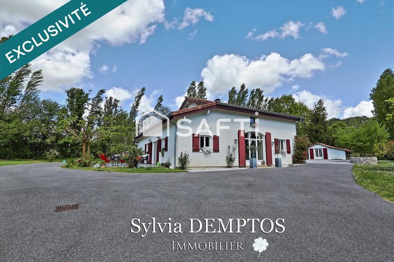 Villa - 200 m² - 6 pièces