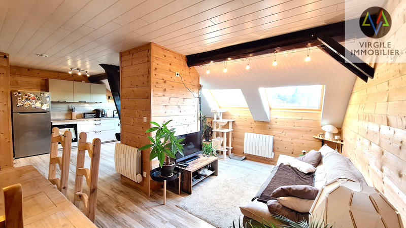 Duplex - 65 m² - 4 pièces