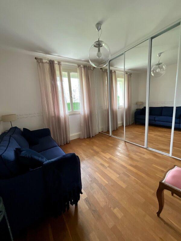 Maison - 171 m² - 5 pièces