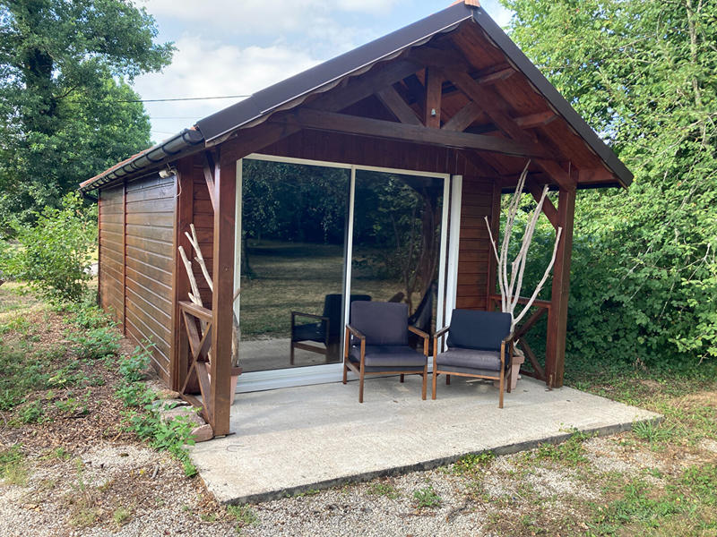 Maison - 253 m² - 8 pièces