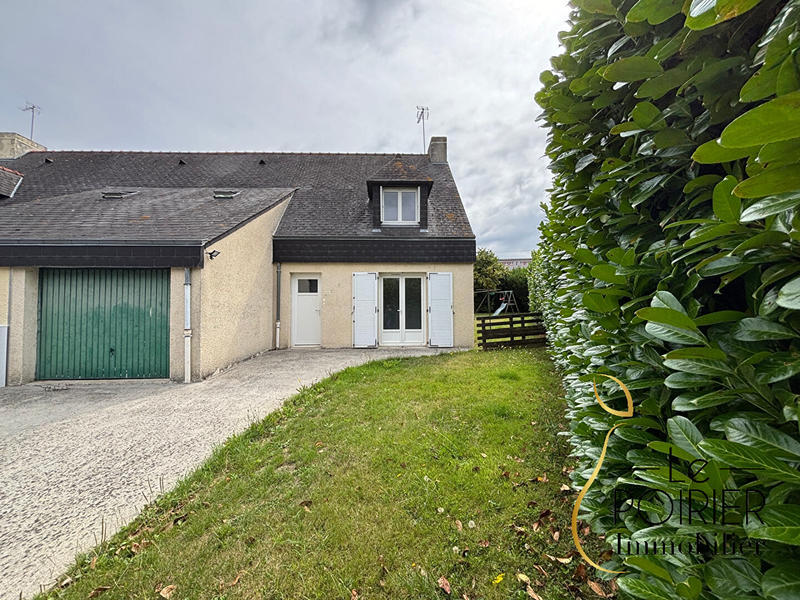 Maison - 104 m² - 6 pièces