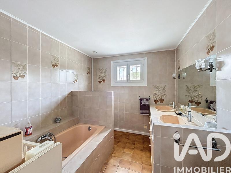 Maison - 117 m² - 5 pièces