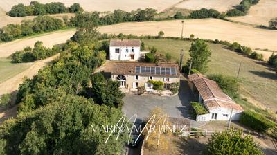 Corps de ferme - 362 m² - 14 pièces