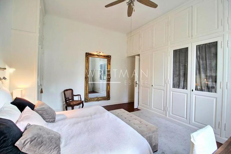 Appartement - 111 m² - 3 pièces