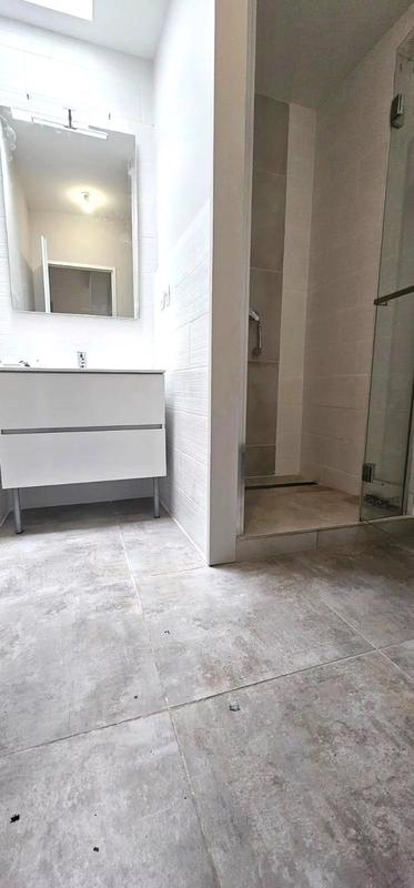 Maison - 99 m² - 4 pièces