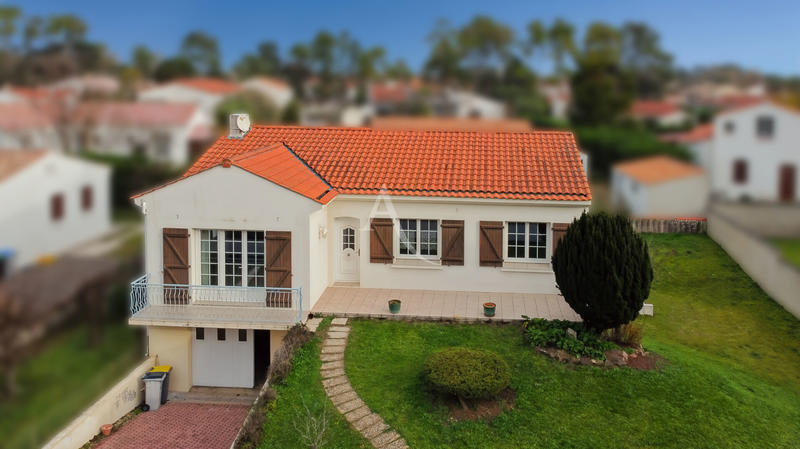 Maison - 135 m² - 5 pièces