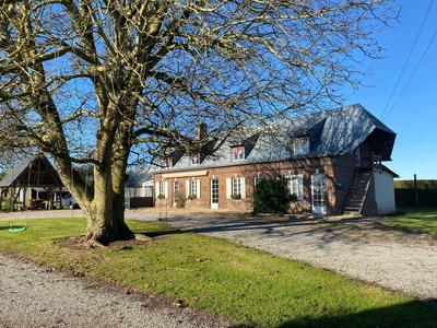 Maison - 160 m² - 8 pièces