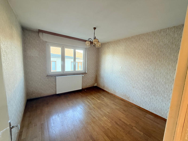 Maison - 121 m² - 7 pièces