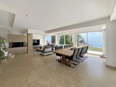 Villa - 320 m² - 5 pièces