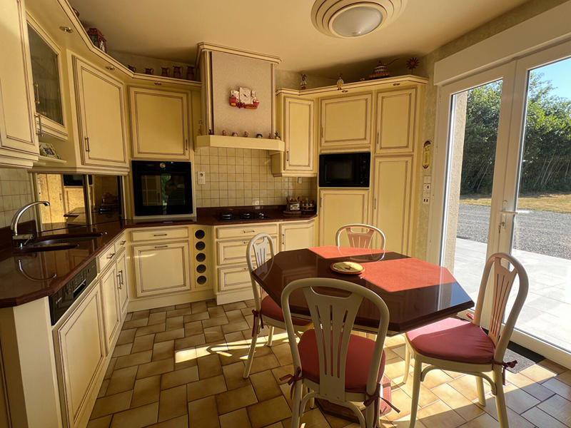 Maison - 152 m² - 6 pièces